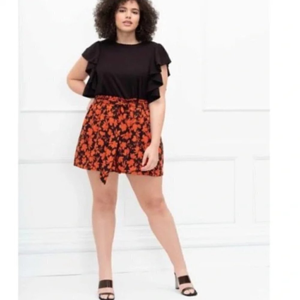 Nwt Eloquii Elements | Ruffle Waist Swing Short In Red Floral